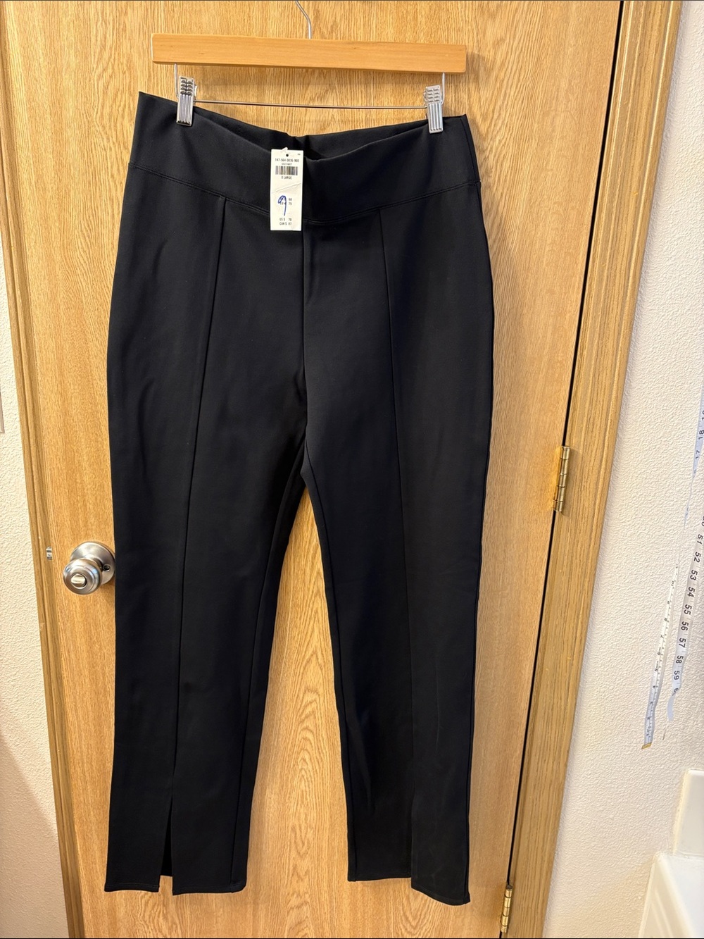 Abercrombie Black Women's Pull on Straight-Leg Pants inseam 31